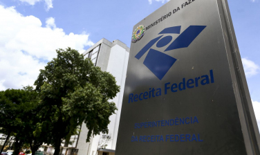 Notícia - Inscrições para o concurso da Receita Federal terminam nesta quinta-feira 