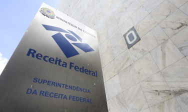 Notícia - Com salários de até R$ 21 mil, concurso da Receita Federal abre nesta segunda-feira