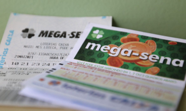 Notícia - Mega-Sena acumula e próximo concurso pode pagar R$ 107 milhões