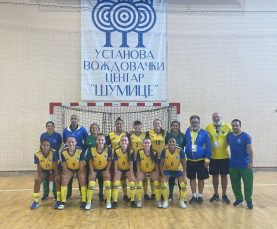 Notícia - Meninas Carvoeiras estrearam com derrota no Mundial Futsal Sub-18 na Sérvia