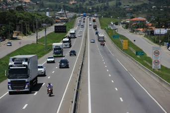 Notícia - Trecho Sul da BR-101: Radares não vão funcionar neste ano