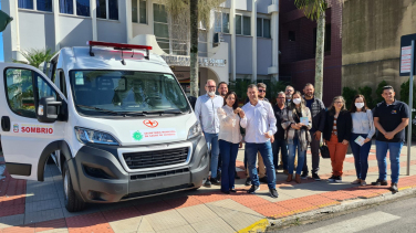 Notícia - Sombrio adquire nova ambulância com recursos próprios