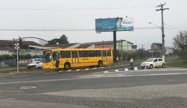 Notícia - DTT volta atrás e carros poderão seguir pela rota antiga na Rodovia Jorge Lacerda