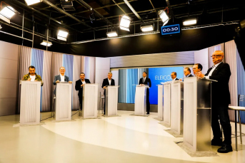 Notícia - No Plenário: Confira a análise do debate com candidatos ao Governo de SC