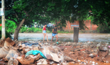 Notícia - Sobe para 24 número de mortos devido às chuvas em Minas Gerais