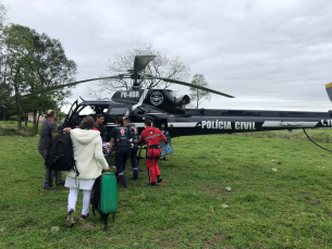 Notícia - Homem é encaminhado ao hospital após cair de máquina agrícola em Nova Veneza