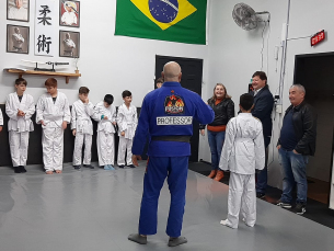 Notícia - Jiu-jitsu se torna mecanismo de desenvolvimento integral