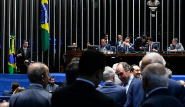 Notícia - Senado aprova projeto prevê punição para juízes e procuradores