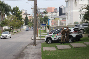 Notícia - Seis pessoas são denunciadas por envolvimento em sequestro de menina de 11 anos em Criciúma