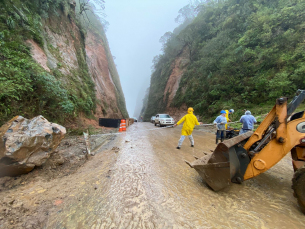 Notícia - Reaberto o tráfego de veículos na Serra do Corvo Branco