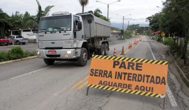 Notícia - A pé ou de bicicleta é possível subir a serra