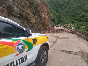 Notícia - Serra do Rio do Rastro novamente bloqueada