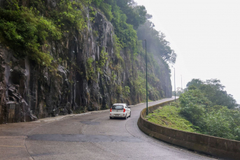 Notícia - Serra do Rio do Rastro permanece fechada na manhã desta quinta