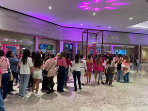 Notícia - Primeira sessão de Barbie faz fila no Nações Shopping (VÍDEO)