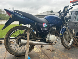 Notícia - Nova Veneza: PM recupera moto que havia sido furtada em Criciúma