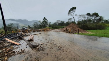 Notícia - Com chuva, pontes bloqueadas no interior de Siderópolis