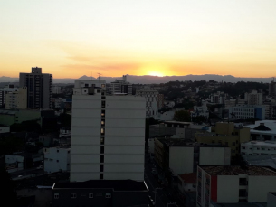 Notícia - Dias de tempo bom e amanhecer com frio