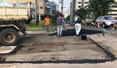 Notícia - Momentos finais das obras na rua Hercílio Luz (VÍDEO)