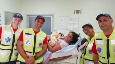 Notícia - Bombeiros realizam parto emergencial em Içara