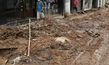 Notícia - Número de mortos em Petrópolis chega a 152