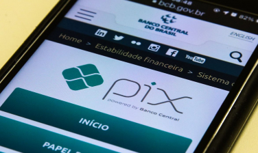 Notícia - Entenda como funciona o Pix Saque e o Pix Troco