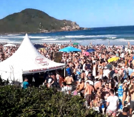 Notícia - Praias fechadas em Imbituba no feriadão