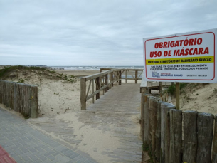 Notícia - Um fim de semana de verão. E sem praia