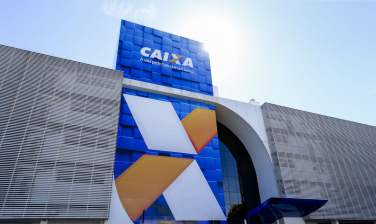 Notícia - Caixa distribuirá R$ 8,1 bilhões em lucros do FGTS até o fim do mês