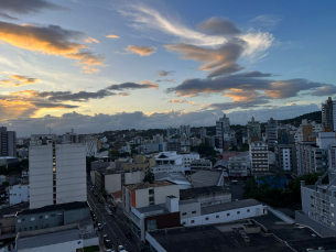 Notícia - Terça-feira com tempo bom e possibilidade de chuva no Sul de SC