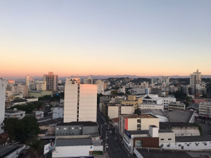 Notícia - Clima começa a mudar a partir desta quinta