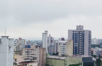 Notícia - Chuva fraca segue até o fim do dia