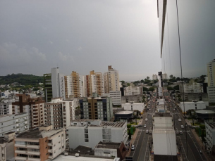 Notícia - Sol e pancadas de chuva devem marcar esta quarta-feira em Criciúma e região