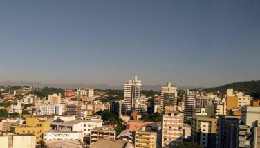 Notícia - Semana começa com tempo firme, chuva só sexta-feira