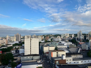 Notícia - Sexta-feira será de tempo bom pela manhã e chuva a partir da tarde (ÁUDIO)