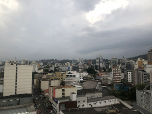 Notícia - Frio e nebulosidade marcam a sexta-feira no Sul de SC