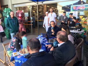 Notícia - Som Maior celebra os 62 anos do Giassi Supermercados