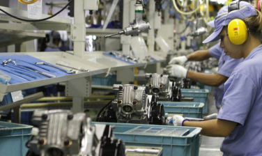 Notícia - Produção industrial cresce em 11 dos 15 locais pesquisados pelo IBGE