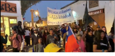 Notícia - Empresário criciumense testemunha manifestações no Chile (VÍDEO)