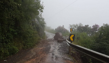 Notícia - Serra do Corvo Branco liberada após limpeza