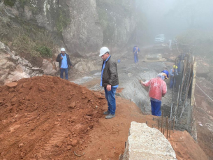 Notícia - Obras na Serra do Corvo Branco estão na reta final (FOTOS)