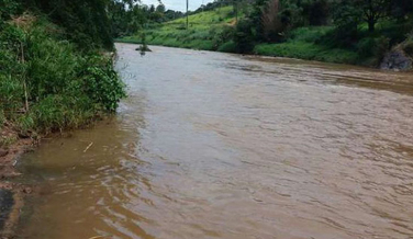 Notícia - Análises da água do Rio Paraopeba ficam prontas até quarta-feira