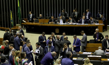 Notícia - Câmara aprova MP do Agro; texto segue para Senado