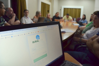 Notícia - Servidores passam por treinamento sobre nota de Produtor Rural