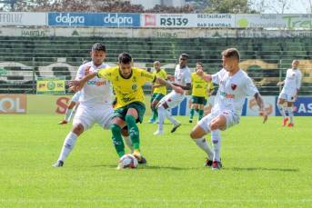 Notícia - Oeste perde mais uma e é a primeira equipe rebaixada na Série C