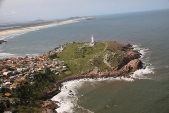 Notícia - Furto de cabos deixa parte de Laguna sem água