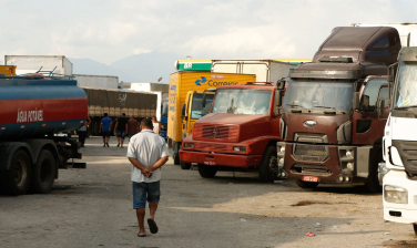 Notícia - Última parcela dos auxílios Caminhoneiro e Taxista será paga neste sábado