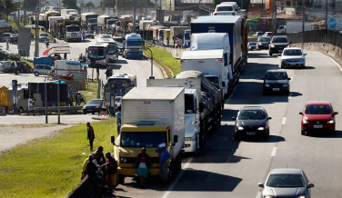 Notícia - ANTT suspende resolução com novas regras para cálculo de frete mínimo