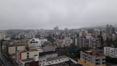 Notícia - O chuvisqueiro de sexta antecipa um feriadão de tempo bom