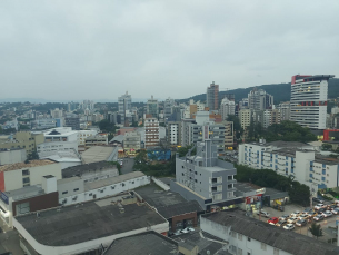 Notícia - Sexta nublada e com chances de chuva na região