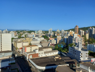 Notícia - Véspera de Natal promete ser de bom tempo no Sul catarinense 